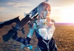 深入了解：掌握和平精英雨林车教学，成为游戏高手